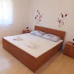 Apartment By The Sea - Gornja, Rab - 5054