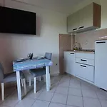 Apartment By The Sea - Gornja, Rab - 5054 *