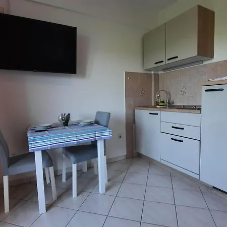 Apartment By The Sea - Gornja, Rab - 5054 *